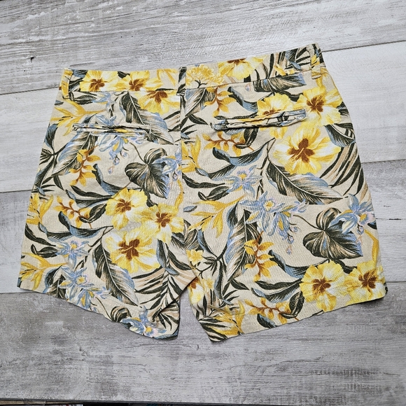 Old Navy Everyday Short Mid Rise 12 Botanical Yellow Linen Blend Tropical - Picture 10 of 12